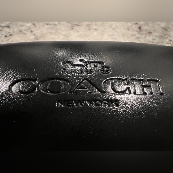 Brand new women’s coach frame. - Picture 5 of 6